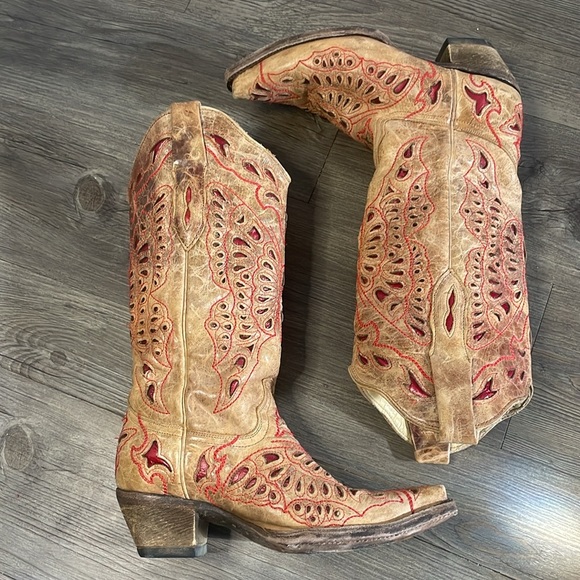 Corral - Vintage Western Boots - Tan/Red - 6 1/2M - Picture 4 of 14